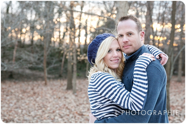 L Photographie St. Louis photography engagement photos engagement session winter engagement photos outdoor dog 06.jpg