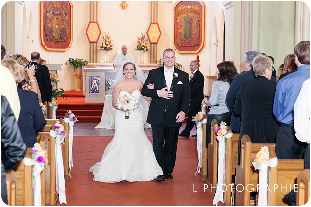 L Photographie St. Louis wedding photography Immaculate Conception Church Four Seasons Four Points by Sheraton40.jpg