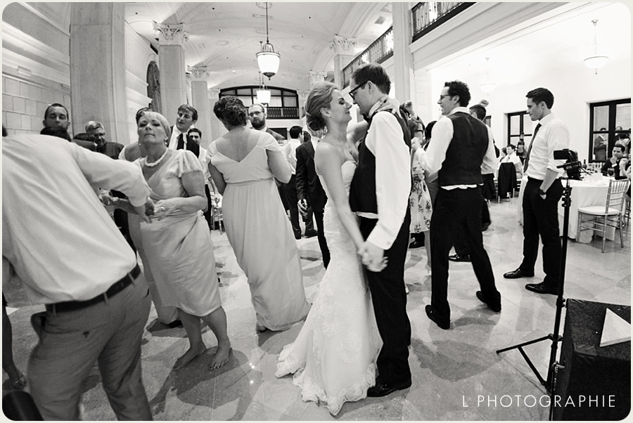  L Photographie St. Louis wedding photography Renaissance Grand Hotel Stadler Ballroom 52.jpg
