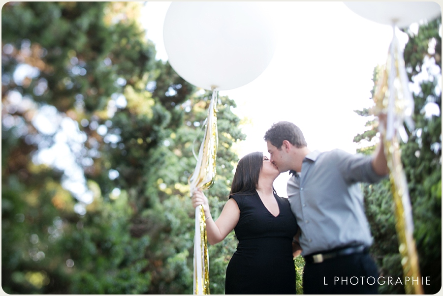  L Photographie St. Louis wedding photography engagement photos engagement session Forest Park balloons04.jpg