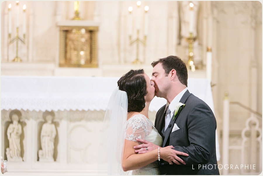 L Photographie St. Louis wedding photography Our Lady of Lourdes Church Chase Park Plaza_0018.jpg