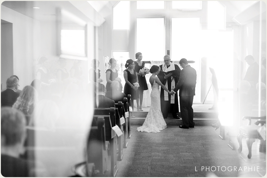 L Photographie St. Louis wedding photography Herman Hill Winery_0014.jpg
