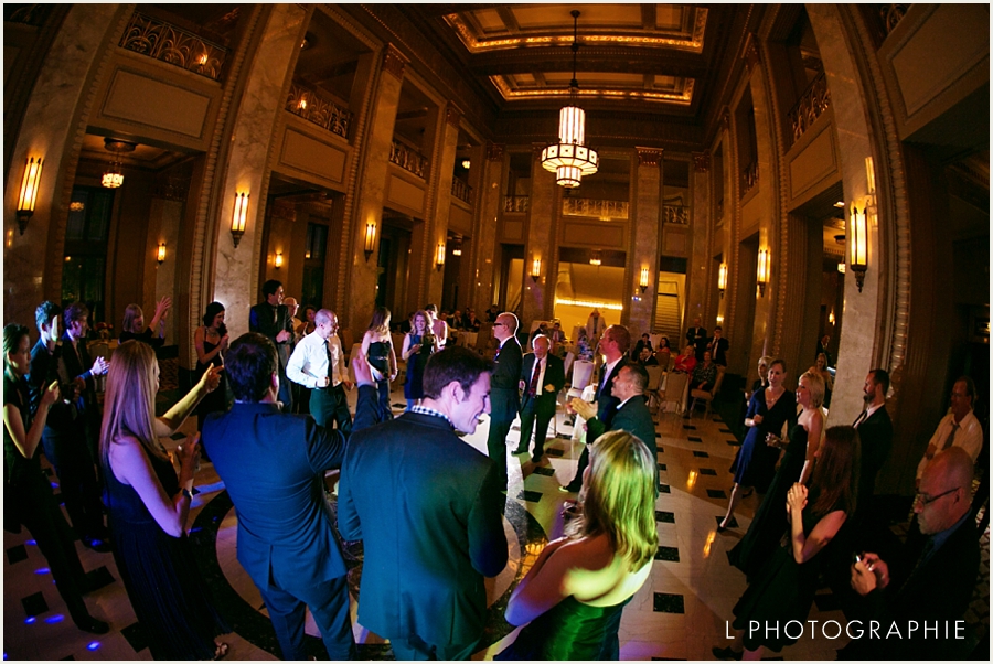 L Photographie St. Louis wedding photography Peabody Opera House_0045.jpg