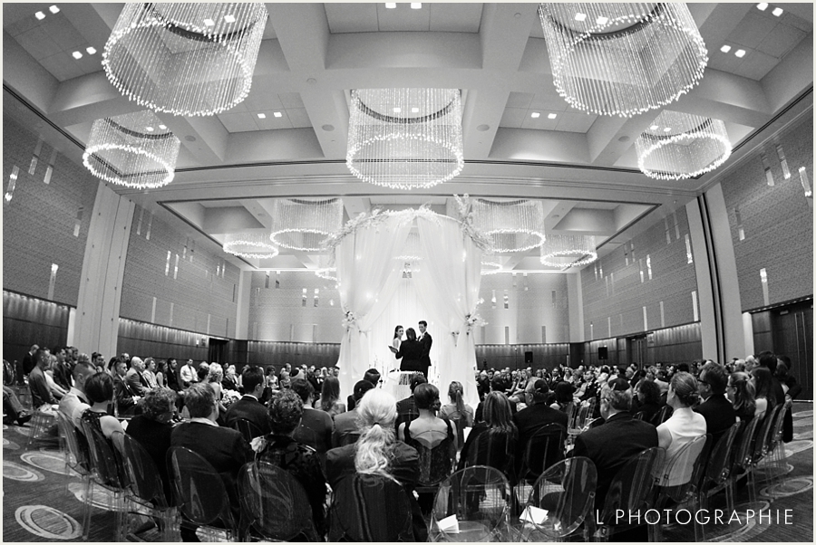 L Photographie St. Louis wedding photography Four Seasons Hotel St. Louis_0043.jpg