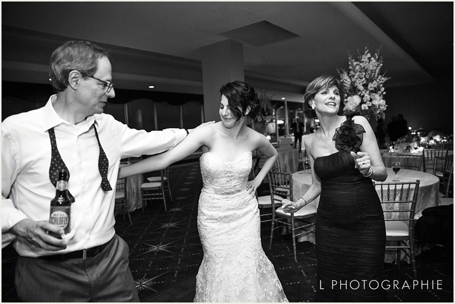 L Photographie St. Louis wedding photography Chase Park Plaza Central West End_0077.jpg