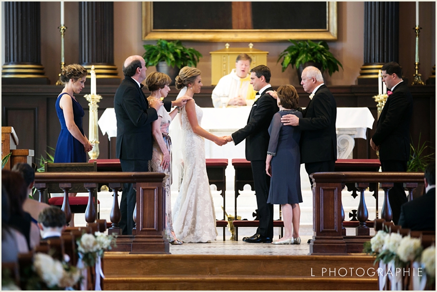 L Photographie St. Louis wedding photography Old Cathedral Chase Park Plaza_0030.jpg