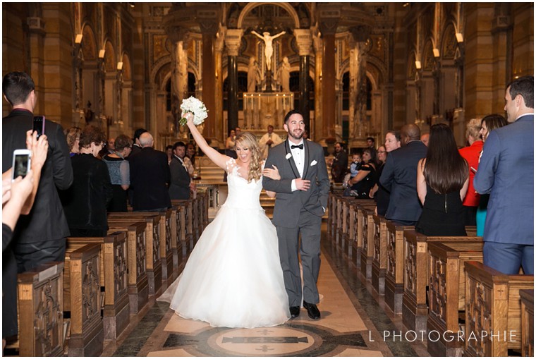 L Photographie St. Louis wedding photography Cathedral Basilica Windows on Washington 029.JPG