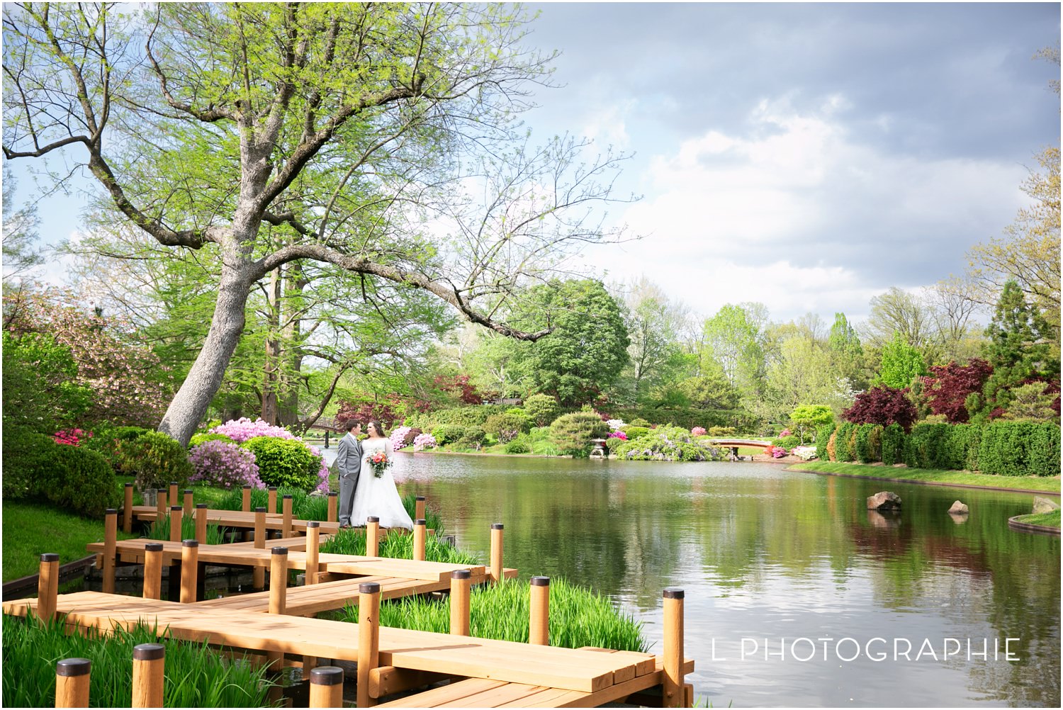 L Photographie St. Louis wedding photography Missouri Botanical Garden Japanese Garden Spink Pavilion_0030.jpg